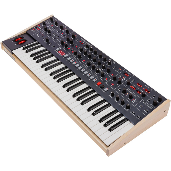 Polyphonic Analog Trigon-6 Sequential Synthesizer